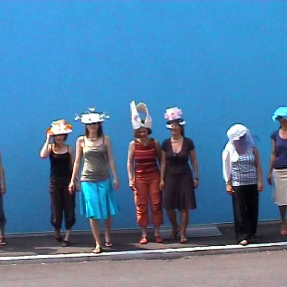 «Videostill 1 aus «Der Hutfilm»», 2008